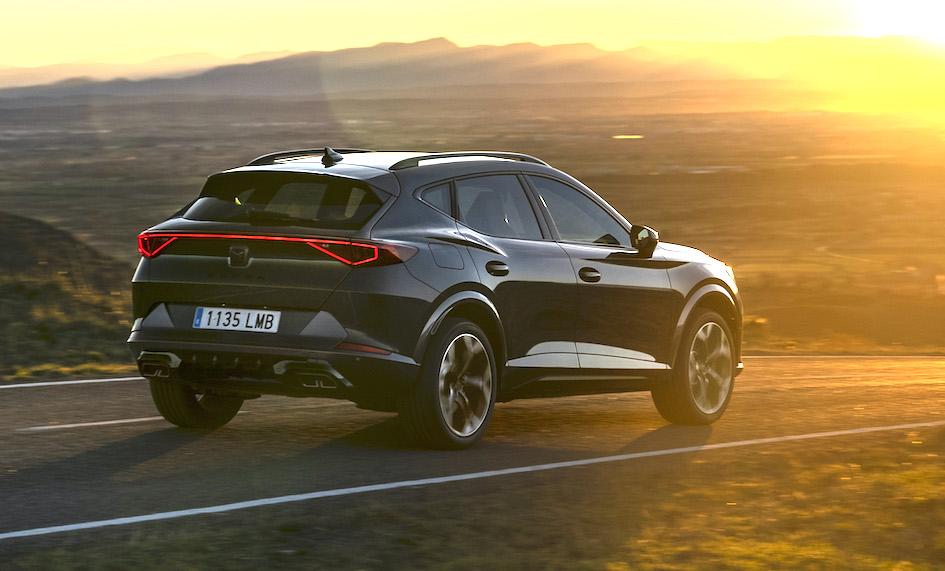 Cupra Formento e-hybrid exterior rear driving